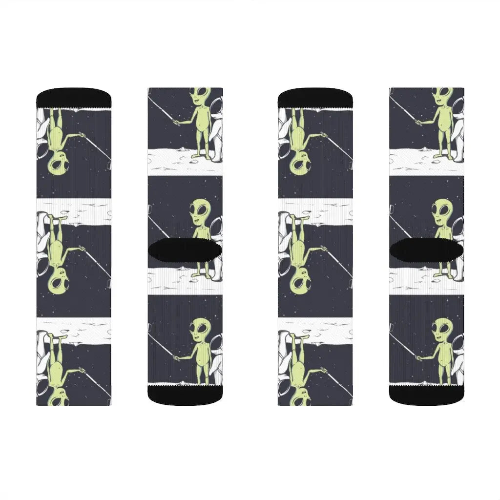 Funny Alien Selfie Socks – Premium Dress Socks for Office & Formal Wear Yellow Pandora