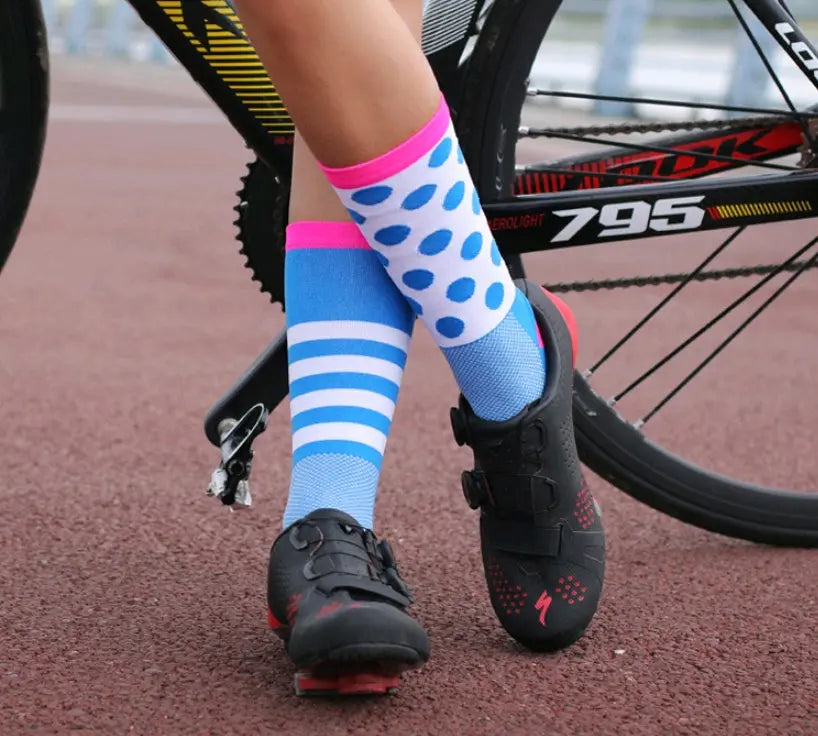 Cycling sports socks Four seasons long tube compression bicycles for men and women wear breathable sock – Medical Grade Compression Socks for Support Cerise Max