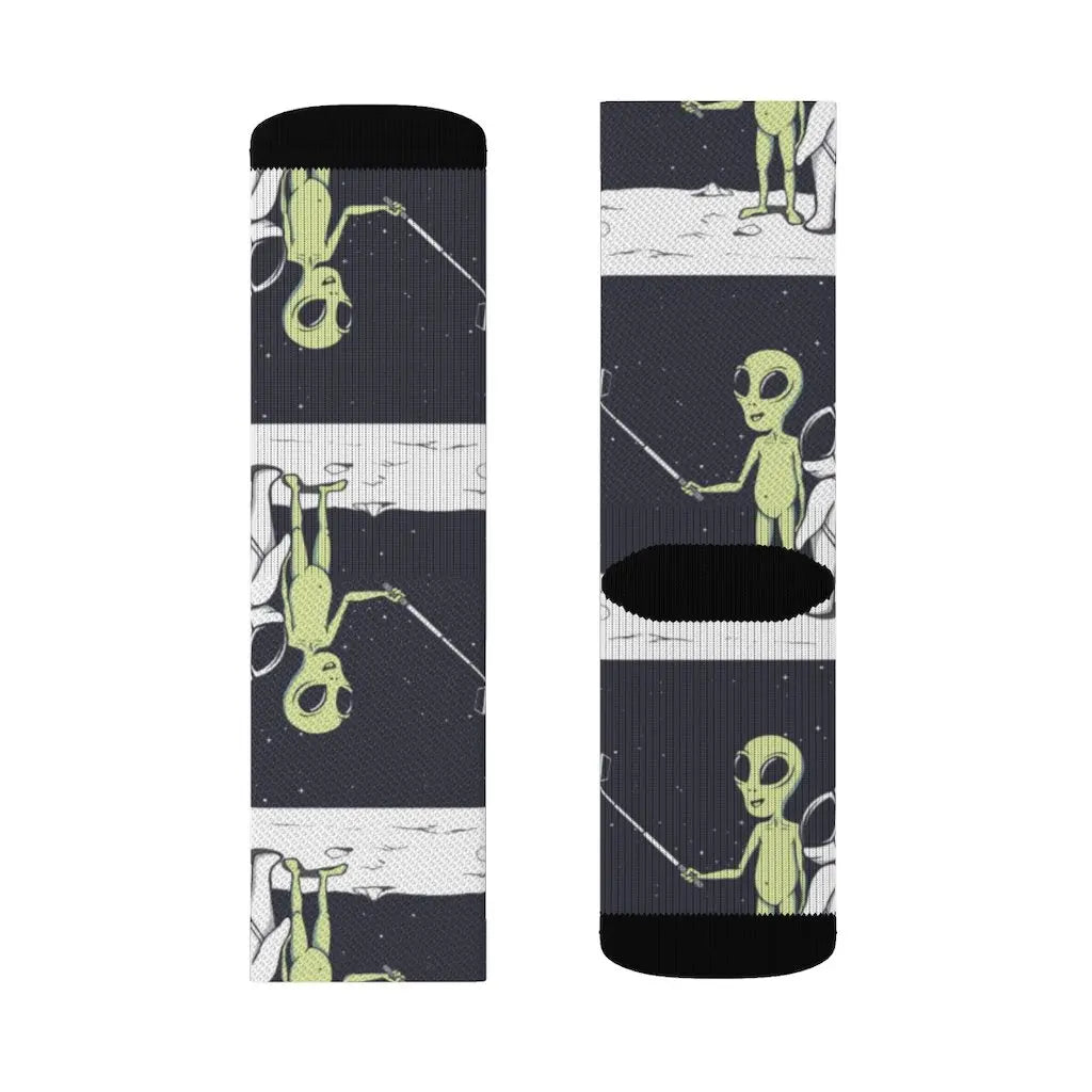 Funny Alien Selfie Socks – Premium Dress Socks for Office & Formal Wear Yellow Pandora